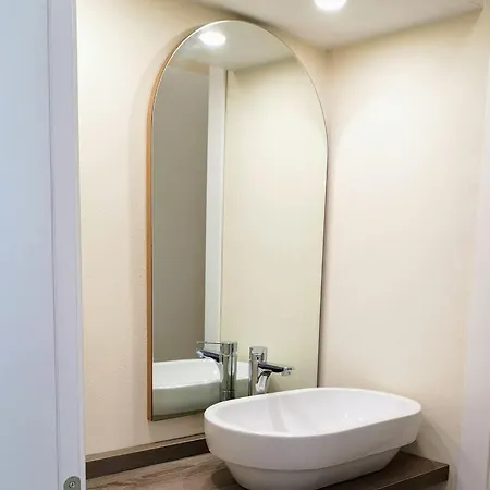 Joy Apartment *