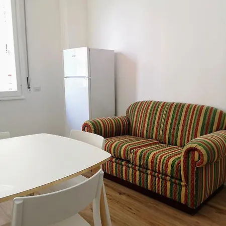 Joy Apartment *